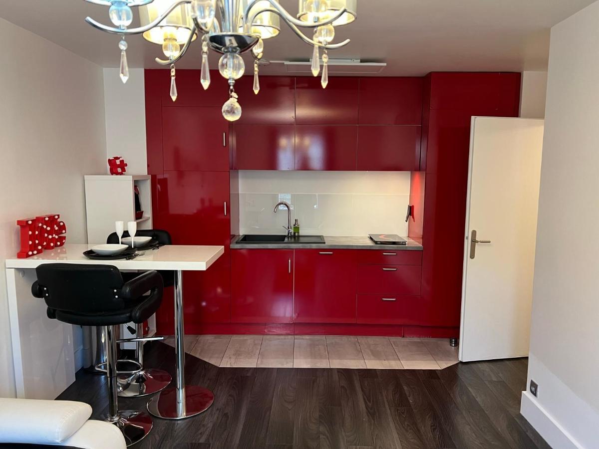 Appt 4P, Parking, Disney Direct, Vallee Village Сери Екстериор снимка