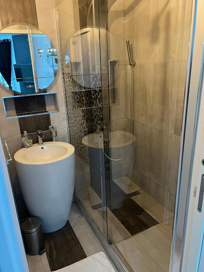 Appt 4P, Parking, Disney Direct, Vallee Village Сери Екстериор снимка